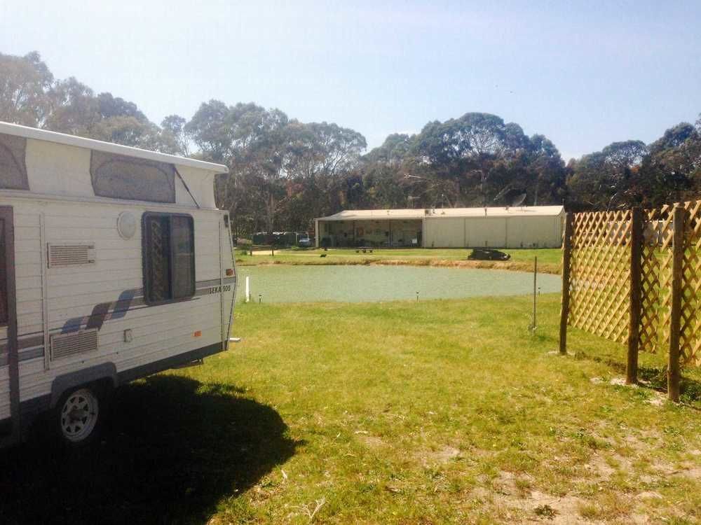 Coonawarra Bush Holiday Park Hotel Exterior photo